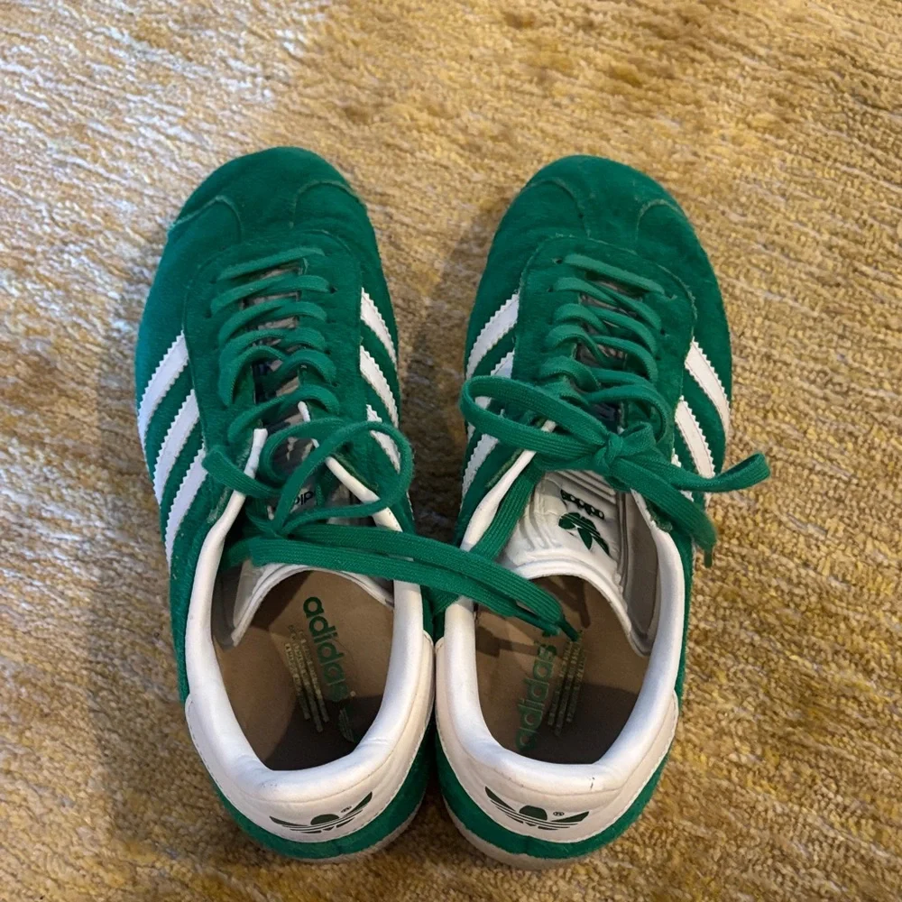 Adidas Classic Green and White Trainers Gazelle - Picture 7 of 8